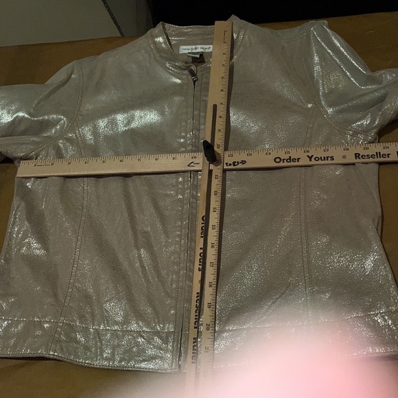 Newport News size 14 silver metallic leather jacket lined mandarin collar - Picture 11 of 14